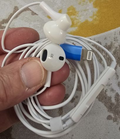 Apple Earpods compatibili con connettore lightning ergonomici - Foto 5