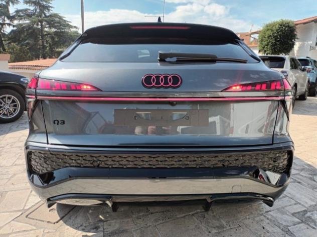 AUDI Q3 2000 SPB TDI BLACKLINE 150CV STRONIC TETTO"20 rif. 23811361 - Foto 6