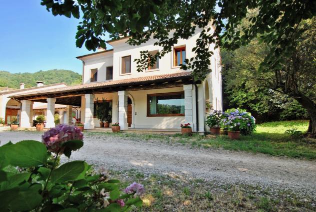 Villa in vendita a Cornedo Vicentino