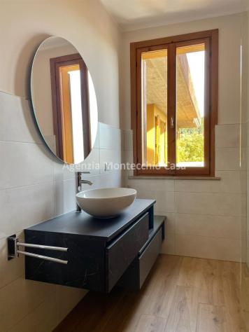 Appartamento con mansarda, garage e giardino esclusivo. - Foto 8