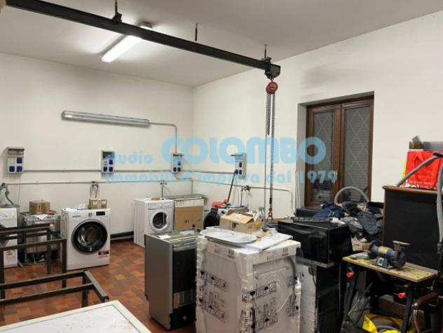 Immobile di 350 m² con 5 locali in vendita a Brescia - Foto 2