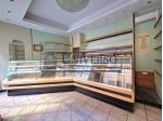 NEGOZIO V.ZE PIZZA DUOMO CON DUE VETRINE EX PANIFICIO