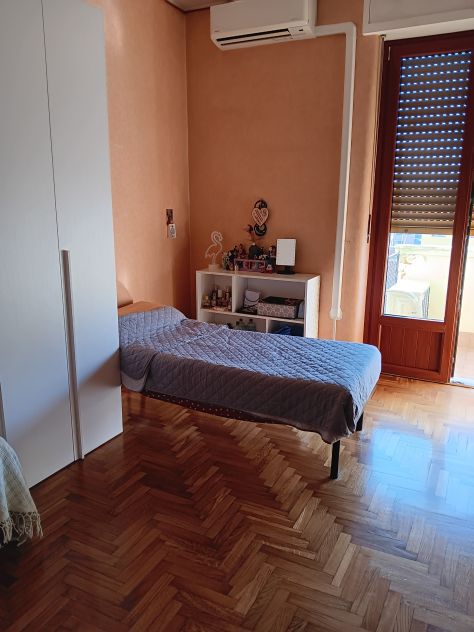 Libero posto letto in graziosa doppia brenta Corvetto MM3