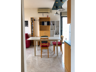 POMEZIA AMPIO BILOCALE ARREDATO CON TERRAZZO PRIVATO