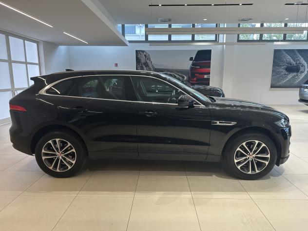 Jaguar F-Pace F-Pace 2.0d i4 R-Sport awd 240cv auto my19 - Foto 4