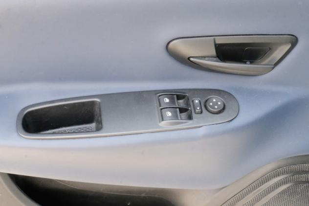 Lancia Ypsilon 1.0 FireFly 5 porte S&S Hybrid Oro - Foto 7