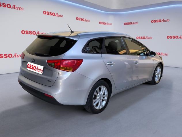 Kia cee'd 1.6 CRDi 110 CV (81 KW) SW COOL COMMERCIANTI - Foto 3