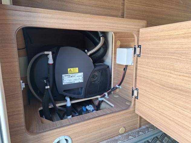 MOTORHOME ARCA DUCATO SEMIDINETTE LETTO MATRIMONIALE GARAGE BASCULANTE CLIMATIZZATOREFOTOVOLTAICO ALKO CAMPEGGIO CAMPER USATI GENERALI 1567 - Foto 10