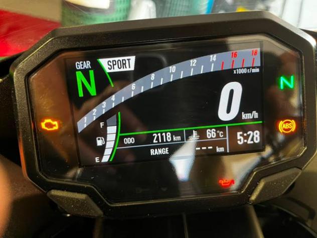 KAWASAKI Ninja 636 ZX-6R MY 2025 - Foto 3