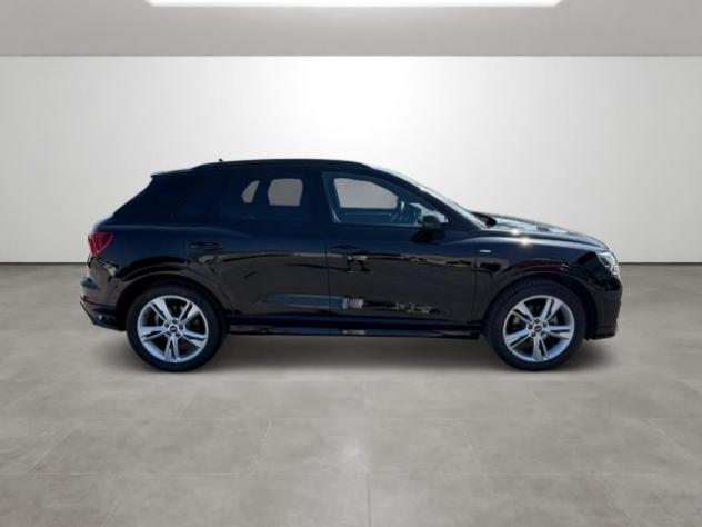 AUDI Q3 35 TDI S tronic S line edition rif. 23887389 - Foto 8