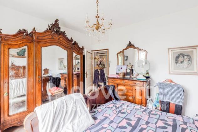 Villa di 350 m² con più di 5 locali e box auto in vendita a Cocquio-Trevisago - Foto 7