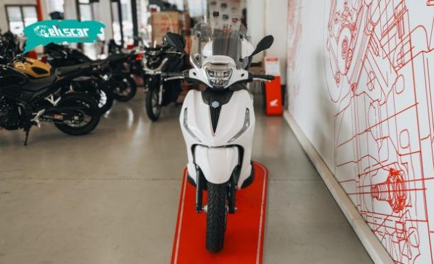 PIAGGIO Beverly 300 i.e. BEVERLY 300 rif. 24075322 - Foto 3