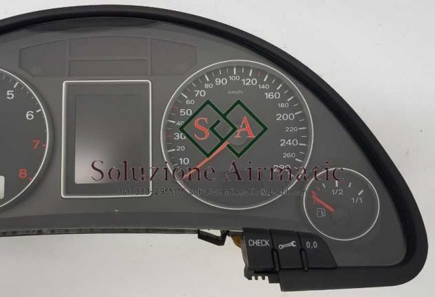 Audi A4 2.0 TFSI quadro strumenti 8E0920931Q - Foto 2