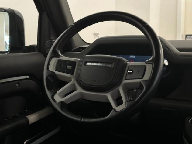 LAND ROVER Defender 110 3.0D I6 300 CV AWD Auto X-Dynamic HSE rif. 23821344 - Foto 9