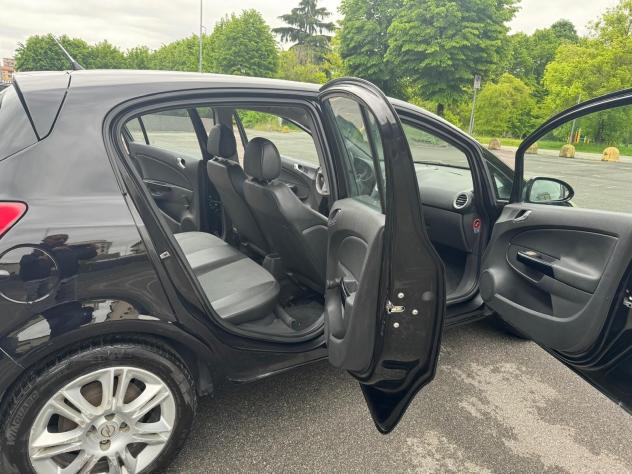 Opel Corsa 1.2 5 porte Cosmo - Foto 10