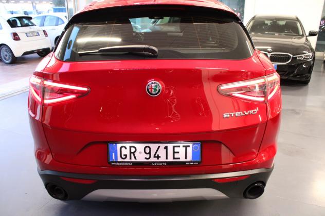 Alfa Romeo Stelvio 2.2 Turbodiesel 160 CV AT8 RWD Super - Foto 4