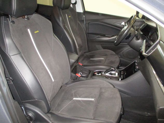 Opel Grandland X 1.6 PHEV GSe AWD ULTIMATE (300CV) UNIPROPRIETARIO - Foto 9
