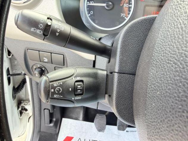 PEUGEOT Partner Tepee 1.6 e-HDi 92 CV S&S Outdoor rif. 24182334 - Foto 8