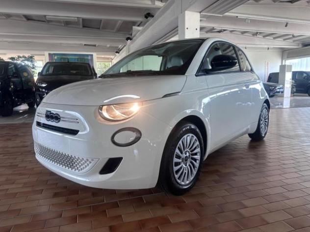 FIAT 500 Berlina Hybrid Pop rif. 24121396