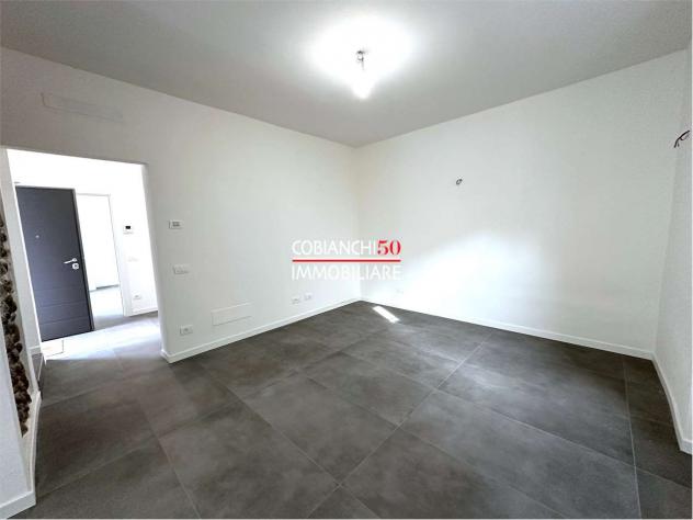 V000768 - INTRA, VILLA CON CORTILE IN CLASSE A2 - Foto 12