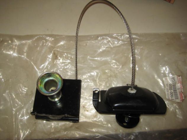GRUPPO CARRIER RUOTA DI SCORTA TOYOTA 4RUNNER 51900-35230