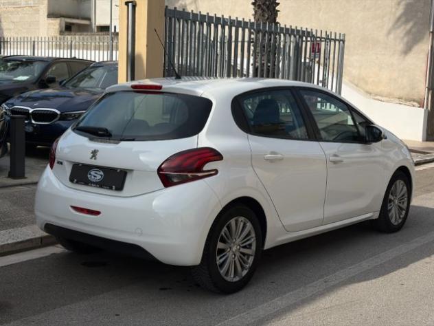 PEUGEOT 208 1.2 82 Business rif. 23869288 - Foto 3