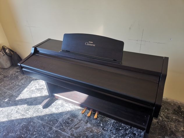 PIANO DIGITALE YAMAHA CLAVINOVA STEREO SAMPLING CLP-820 - Foto 2