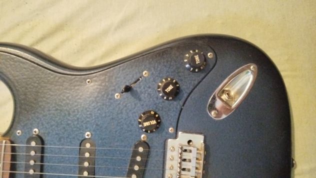 Chitarra acustica e chitarra elettrica - Foto 3