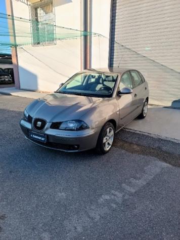 SEAT Ibiza 1.4 TDI 5 porte Stella rif. 23465265 - Foto 2