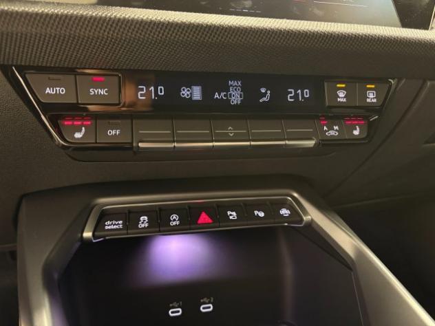 AUDI A3 ALLSTREET TDI S-TRONIC rif. 24125451 - Foto 8