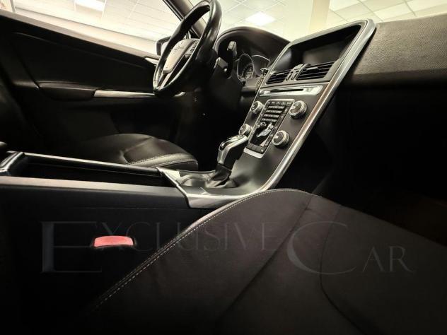 Volvo XC60 2.4 D4 181 CV AWD Momentum - Foto 10