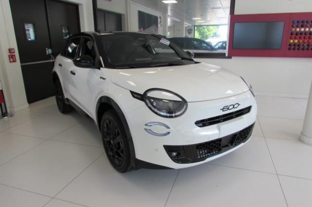 FIAT 600 Hybrid 145 CV DCT MHEV Sport KM ZERO rif. 24046825 - Foto 3