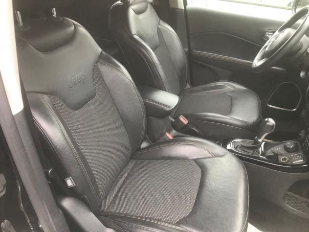 Jeep Compass 2.0 Multijet II aut. 4WD Limited - Foto 8