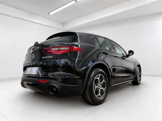 Alfa Romeo Stelvio Stelvio 2.2 t Super Business Q4 190cv auto - Foto 5