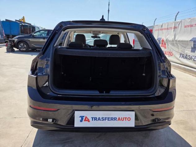 VOLKSWAGEN Golf 1.0 eTSI EVO DSG Life rif. 23909474 - Foto 4