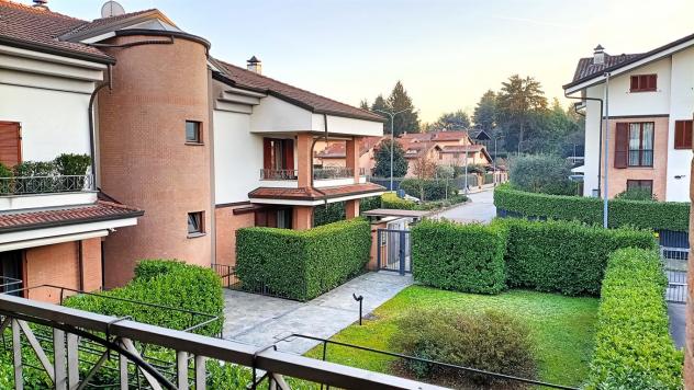 Lesmo (MB) In elegante residenza, QUATTRO locali con terrazzi, balconi con box. - Foto 19