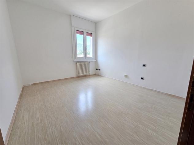 ZONA ALBERE- APPARTAMENTO RISTRUTTURATO - Foto 17