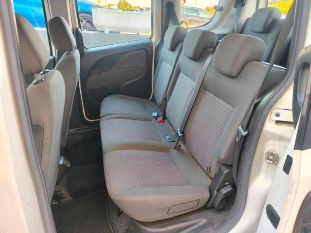FIAT - Doblò 1.4 T-Jet 7 POSTI Lounge - Foto 6