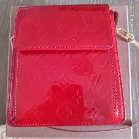 Pochette rossa in pelle Louis Vuitton - Foto 10