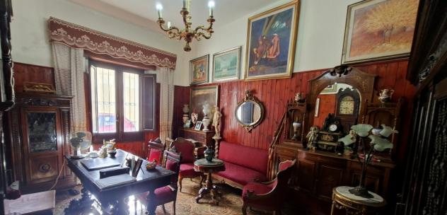 Nel centro storico di Quartu S. Elena, vi proponiamo un'affascinante casa campidanese storica con cortile interno, vicina a tutti i servizi e ai trasp - Foto 14