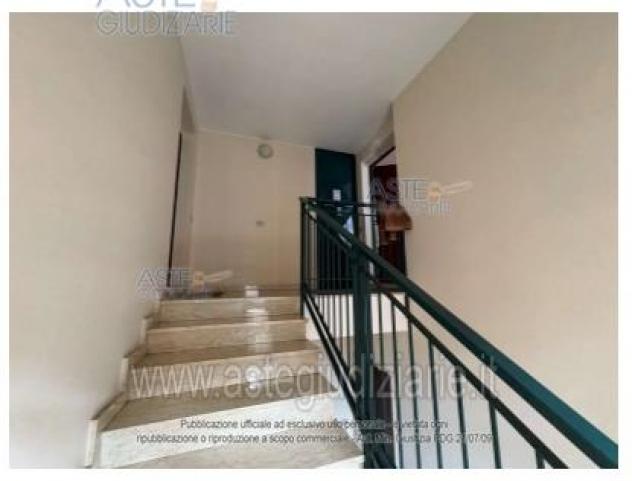 IMMOBILI-IMMOBILE RESIDENZIALE-Via Terracina, 13100 Vercelli VC, Italia - Foto 3