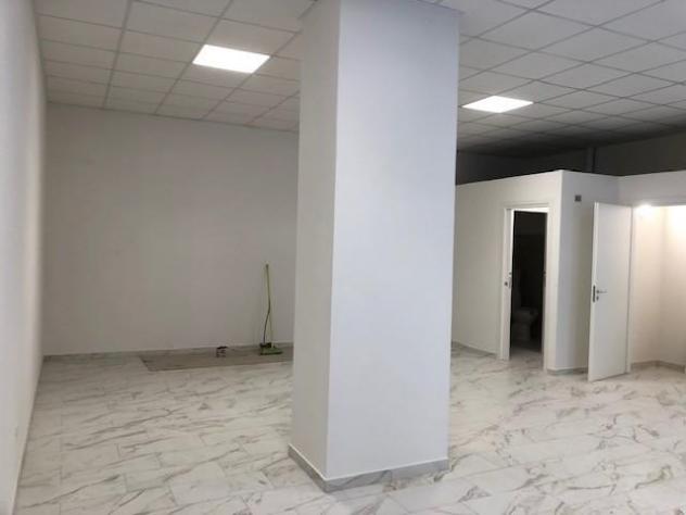 Locale comm.le/Fondo in affitto a Cascina 70 mq Rif: 1432433 - Foto 9