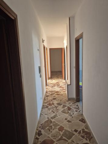 Appartamento con posto auto coperto zona Piazza indipendenza - Foto 7