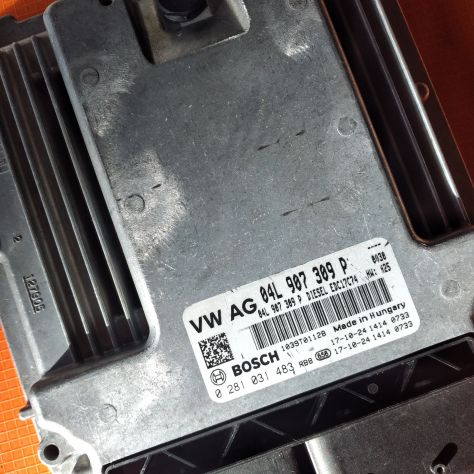 CENTRALINA MOTORE ECU BOSCH VOLKSWAGEN TOURAN (5T1) 1.6 TDI 16V 110CV 0281031483 - Foto 2