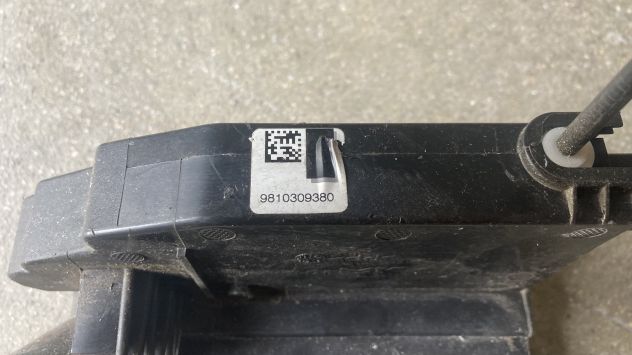 Chiusura centralizzata anteriore DX Peugeot 308 del 2018 (9810309380) - Foto 3