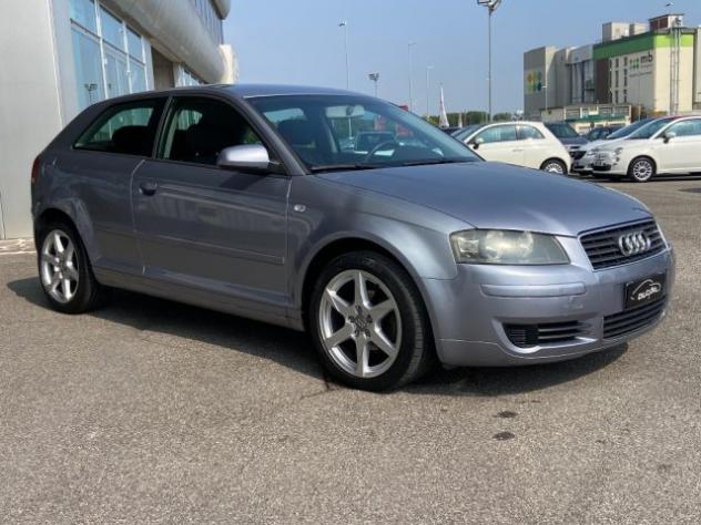 AUDI A3 1.9 TDI Attraction rif. 23940568 - Foto 2