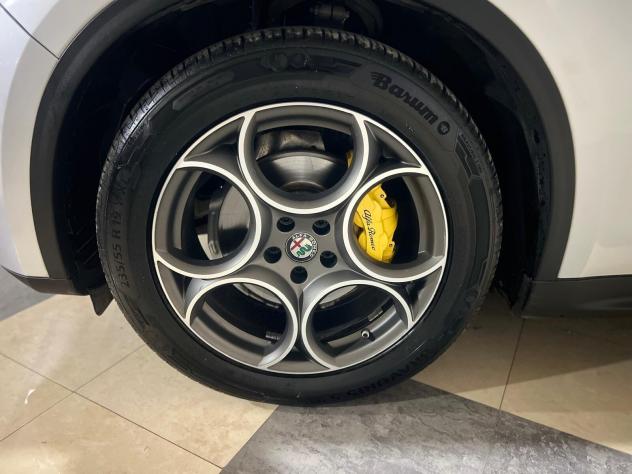 Alfa Romeo Stelvio 2.2 Turbodiesel 190 CV AT8 Q4 Sprint - Foto 10