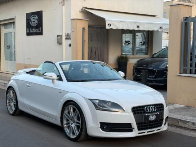 AUDI TT Roadster 1.8 TFSI S-line Bose rif. 24006175