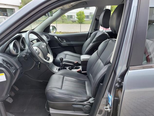 Mahindra XUV500 W8 AWD 4x4 2.2 Tdi 140cv E6B con 7 posti - Foto 3