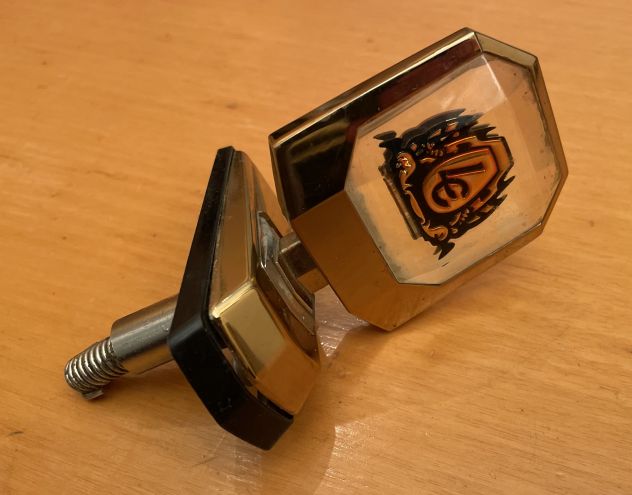 Toyota Land Cruiser HJ60 HJ61 - Logo cofano originale - Foto 2
